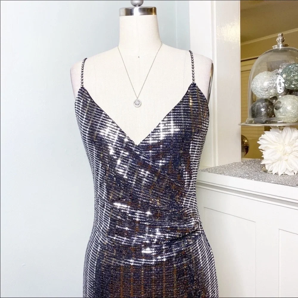 NWT Silver Sequin Mini Dress Sexy Bling Party Dress Medium - Picture 3 of 12